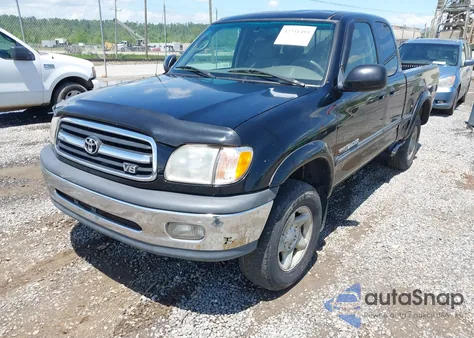 2000 Toyota Tundra Sr5 V8 from USA, damaged, VIN 5TBBT4414YS043574